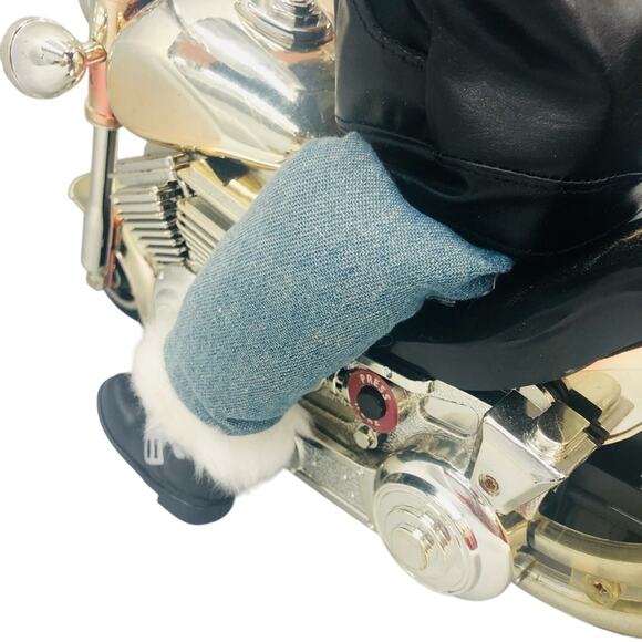 Motorcyle Singing Santa - Picture 15 of 17